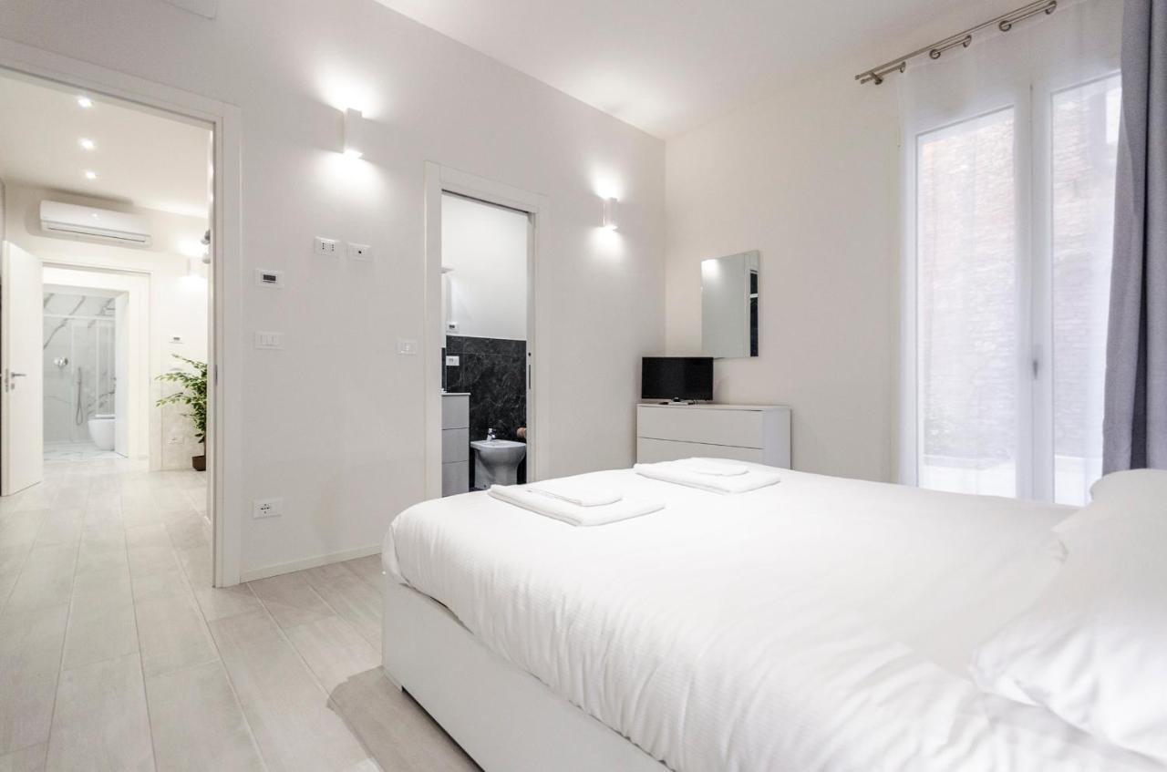 Dimora Santo Stefano: Ampia, Con Giardino Privato Apartamento Bolonha Exterior foto