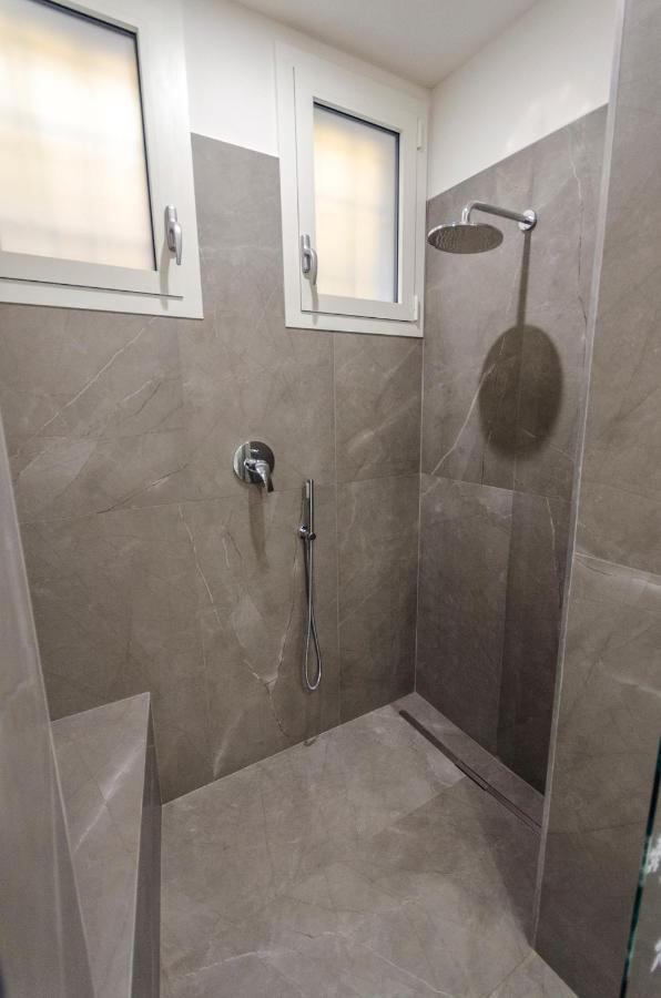 Dimora Santo Stefano: Ampia, Con Giardino Privato Apartamento Bolonha Exterior foto