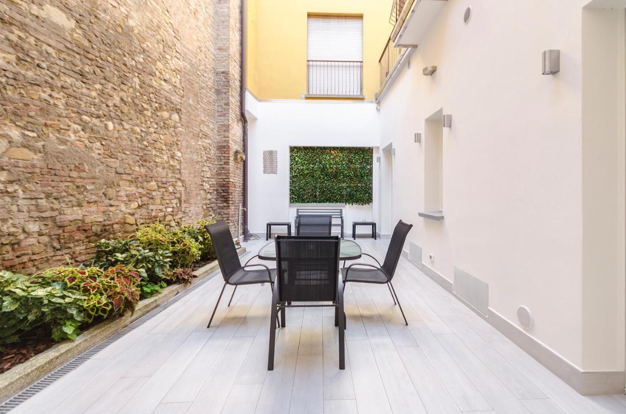 Dimora Santo Stefano: Ampia, Con Giardino Privato Apartamento Bolonha Exterior foto