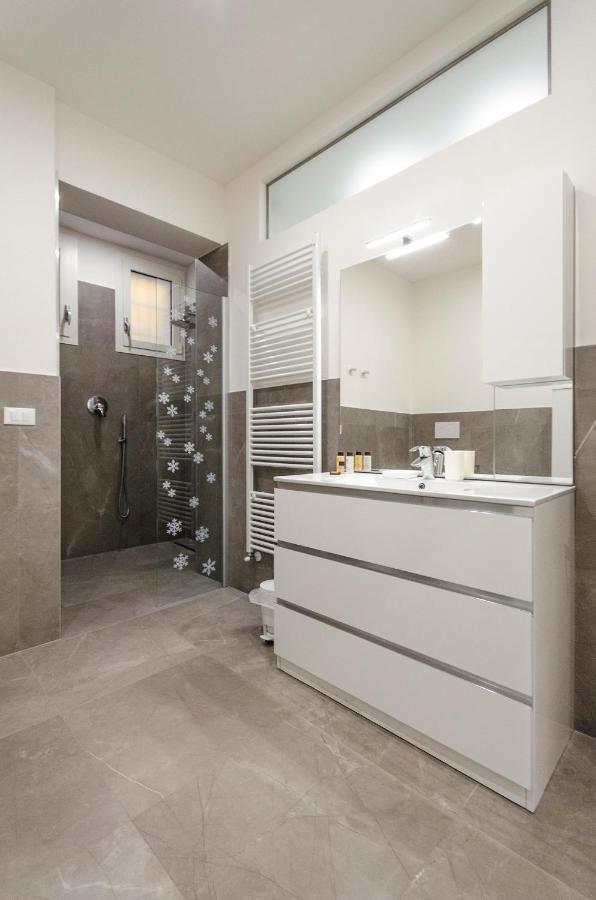 Dimora Santo Stefano: Ampia, Con Giardino Privato Apartamento Bolonha Exterior foto